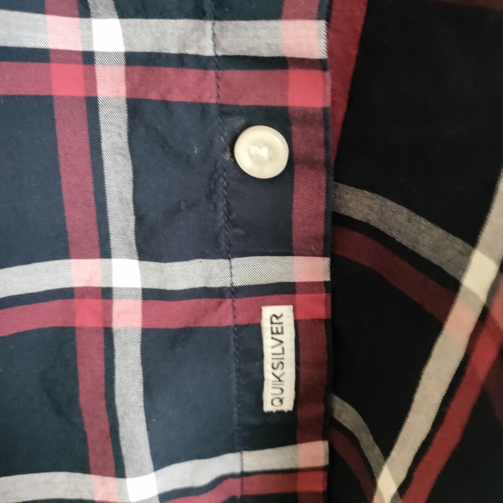 Quicksilver Long Sleeve Button Up Euc - image 4